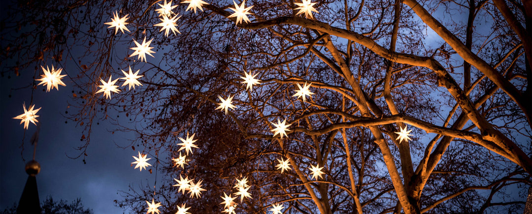Safety Tips For Christmas Light Installation